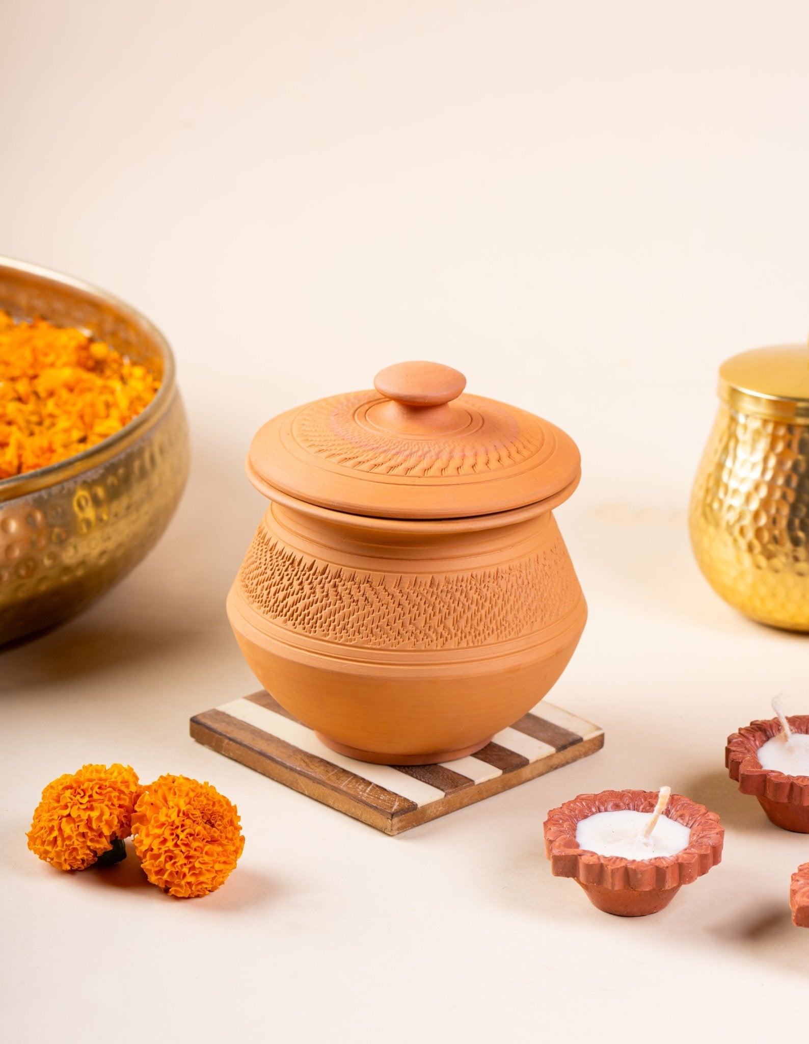 Dahi Delight Curd Pot Lifestyle – Traditional Clay Dahi Setter for Home Fermentation