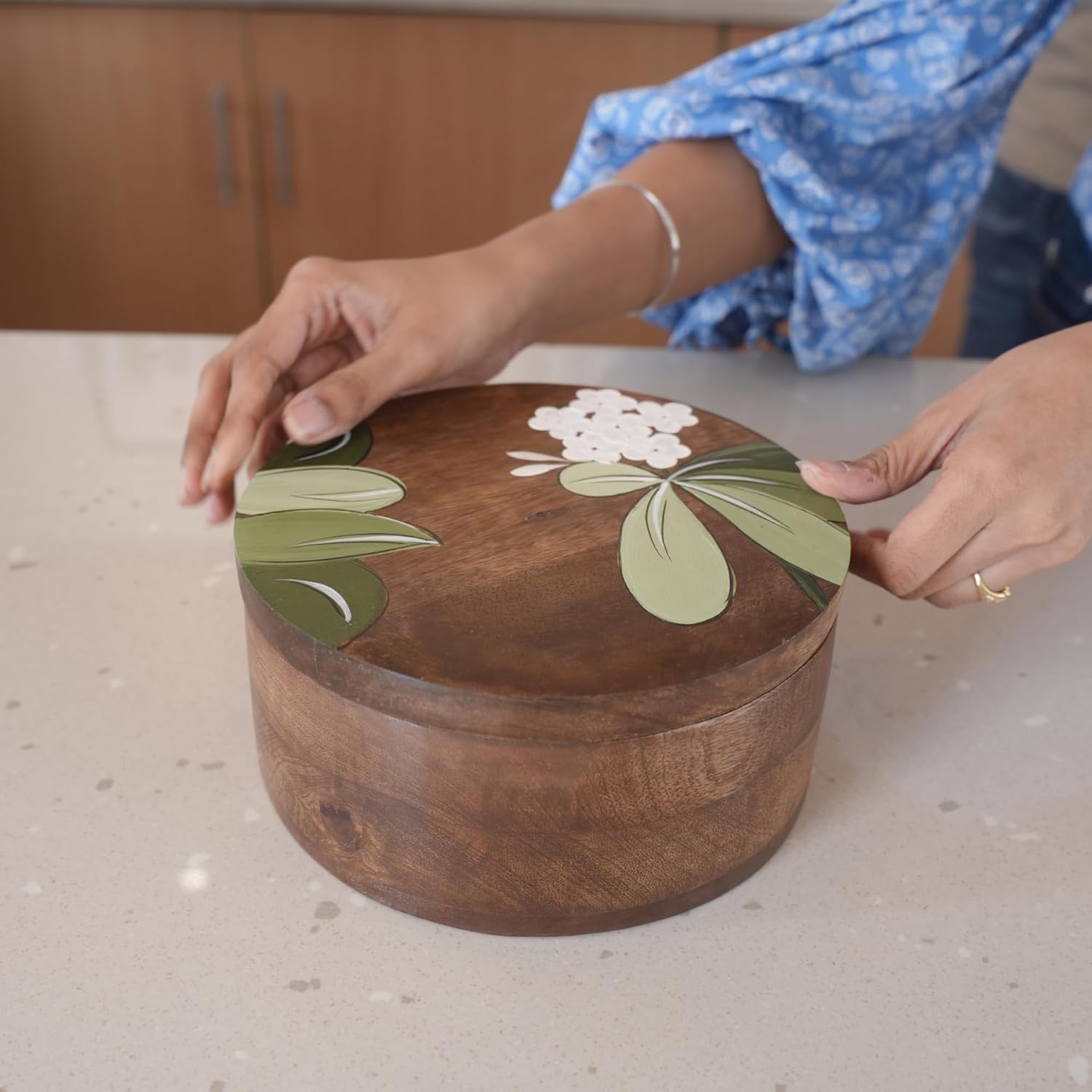 Mittified Hand Painted Wooden Roti Box with Lid – Round Acacia Wood Chapati Server - Mittified